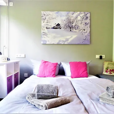 Harmony 4 Pers Wifi Terrasse Near Lift 아파트